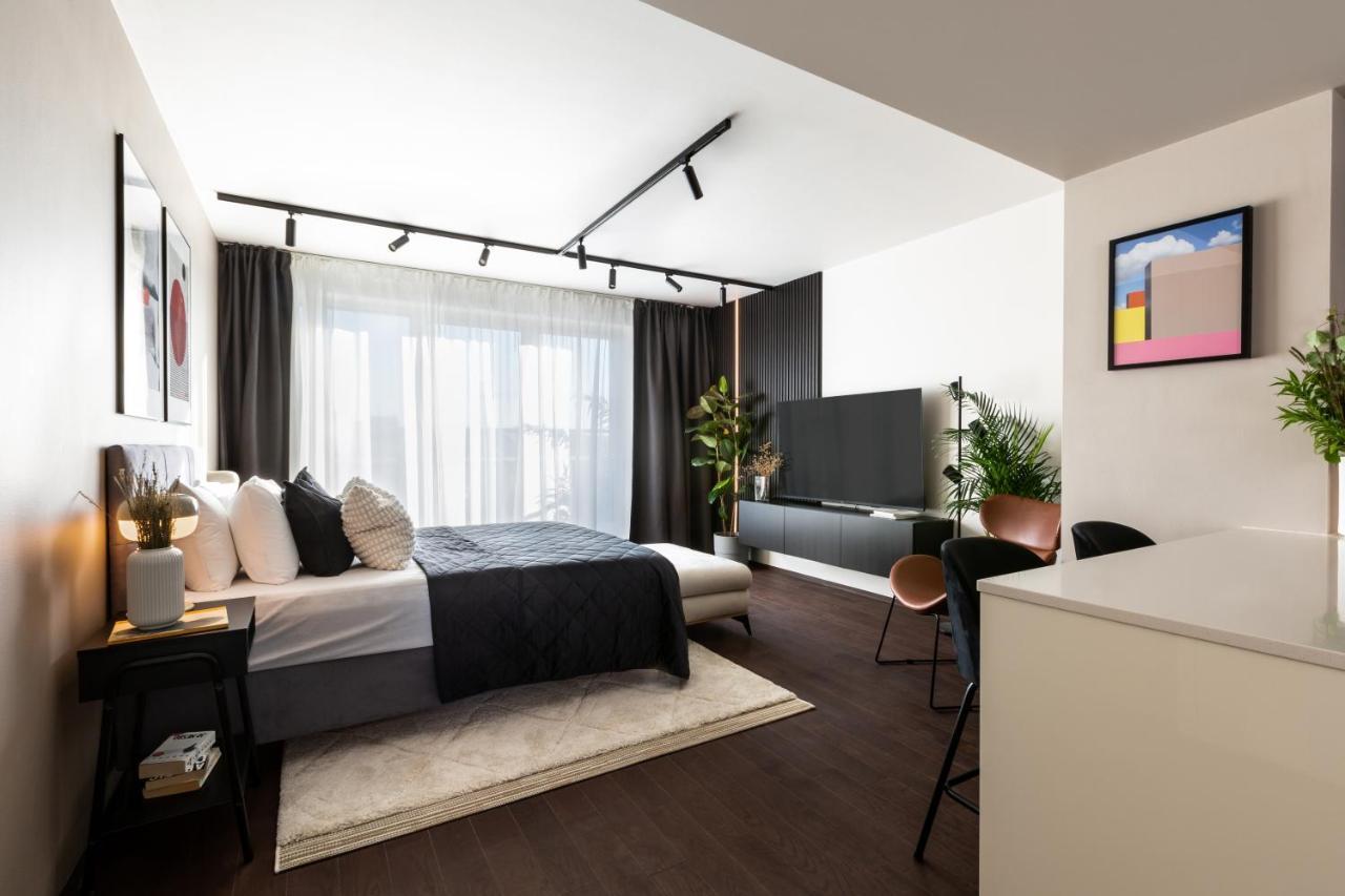 Turnkey I Central Apartment With Terrace Praga Zewnętrze zdjęcie